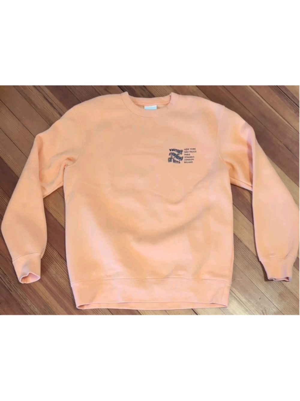 H&M Never Ending Cities Pullover Crewneck Sweatshirt Orange NY Paris London M